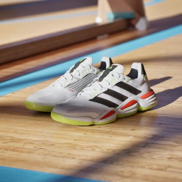 Adidas Stabil 16 Indoor Erkek Antrenman Ayakkabısı Fiyatı