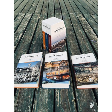 Turkish Odyssey (Yenilenmiş ve Genişletilmiş Versiyon) Kitabı