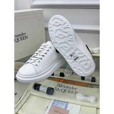 Oversize Beyaz Erkek Deri Sneaker – Alexander McQueen'in Fiyatı