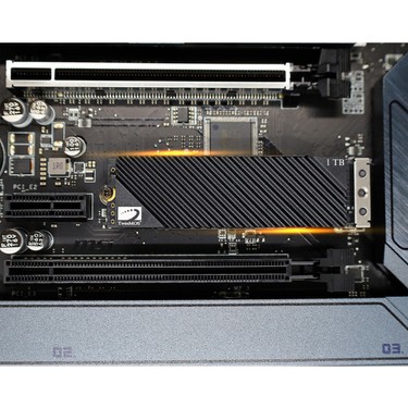 1tb M.2 Pcıe Gen4 Nvme SSD 7500MB Okuma 6800MB Yazma Hızlı Fiyatı