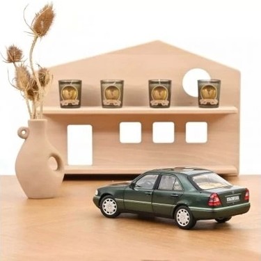 NOREVのミニカー13個セット Norev 1/18 Mercedes-Benz C-Class 1993 Malachit Green Fiyatı