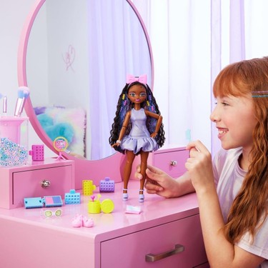 Barbieアームレスト2個セット Barbie Dream Besties Brooklyn Bebek ve Aksesuarları JGG39 Fiyatı