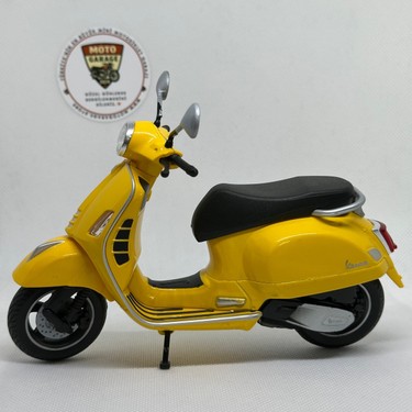Vespa Gts Super 1:12 Diecast Scooter Model Oyuncak – Fiyatı