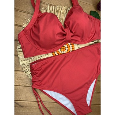 Екі әйел және бір жігіт аналь