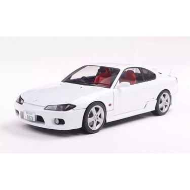 SOLIDO Silvia S15 ホワイト 1/18 注意点あり 1:18 Solido 1999 Nissan Silvia S15 Spec-R Aero - Aspen White Fiyatı