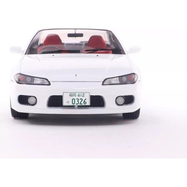 SOLIDO Silvia S15 ホワイト 1/18 注意点あり 1:18 Solido 1999 Nissan Silvia S15 Spec-R Aero - Aspen White Fiyatı