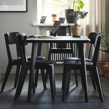 IKEA Lısabo Mutfak Masası Siyah 140 x 78 cm 4 Kişilik Fiyatı
