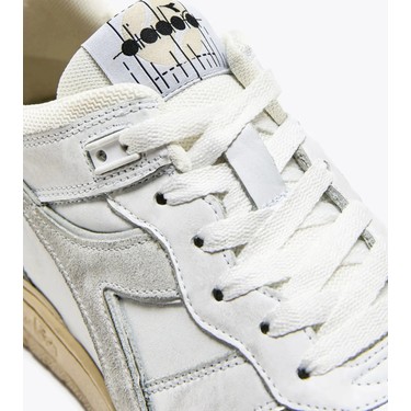 Diadora B.560 Used Unisex Beyaz Spor Ayakkabı - Fiyatı