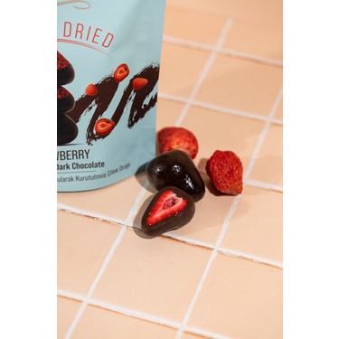 Toscani Bitter Çikolata Kaplı Dondurularak Kurutulmuş Çilek Fiyatı