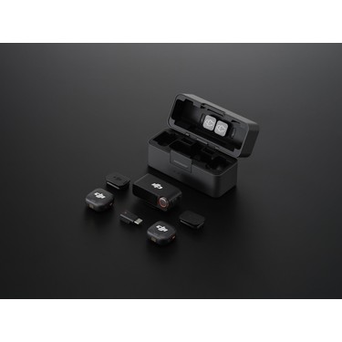 DJI MIC 3 （2 TX + 1 RX + 充電ケース）領収書付き 新品)DJI（ディージェイアイ） DJI Mic 3（2 TX + 1 RX + 充電ケース