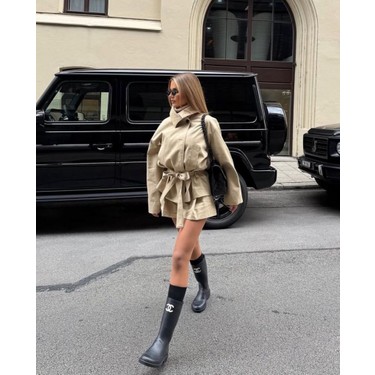 CHANEL Globalux Women's Chanel cc Logo Rubber Rain Boots In Black - Fiyatı