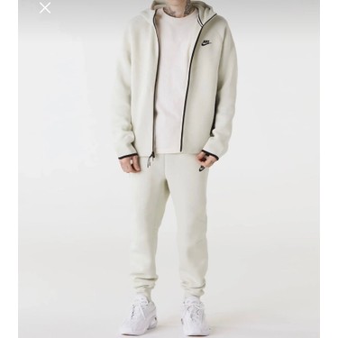 nike tech fleece oatmeal