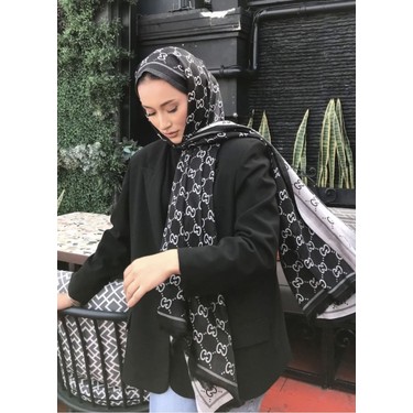 GUCCI 犬用ブレスレット ブラック・シルバー Gucci Çift Taraflı Pamuk Jakarlı Şal Siyah Gri Fiyatı