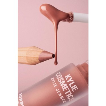 Kylie Cosmetics Kylie Glossy Lip Kit Dudak Kalemi ve Fiyatı
