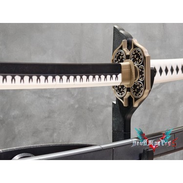 Titrek Toys [107 Cm] Devil May Cry Vergil Yamato (Yamato Fiyatı