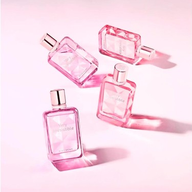 Givenchy Very Irresistible Edt 80 ml Kadın Parfümü Fiyatı