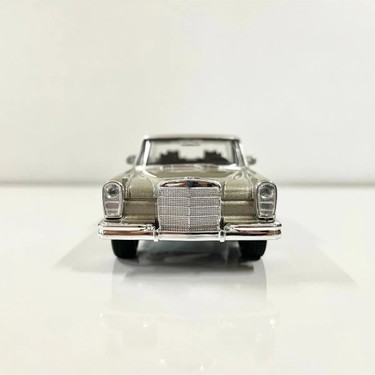 Welly 1963 Mercedes-Benz 600 1/36 Ölçek Detaylı Tasarımlı Fiyatı