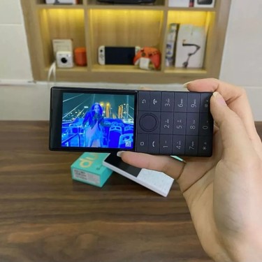 Qin Qın F22 2GB + 16GB 2.8 Inç Android 12 4G Mobil Fiyatı