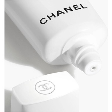Chanel Uv Essentiel Complete Protection SPF50 30 ml – Yüksek Fiyatı