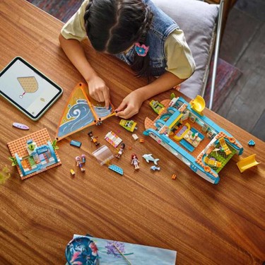 LEGO® Friends Gezi Teknesi Macerası 42664 - 8 Yaş ve Üzeri Fiyatı