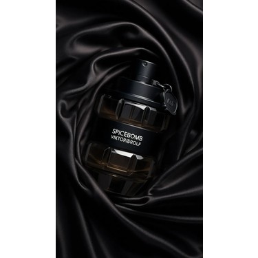 Viktor & Rolf Spicebomb EDT 90 ml Erkek Parfümü Baharatlı Fiyatı