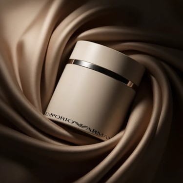 Emporio Armani She Kadın Parfüm 100 Ml EDP Odunsu Oryantal Fiyatı