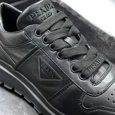 Prada Sport Siyah Logo Bağcıklı Kadın Sneakers Fiyatı