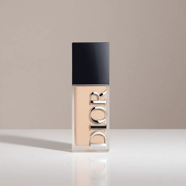 Dior Forever Skin Wear 2n Natürel Ten Renkli Fondöten Yağsız Fiyatı