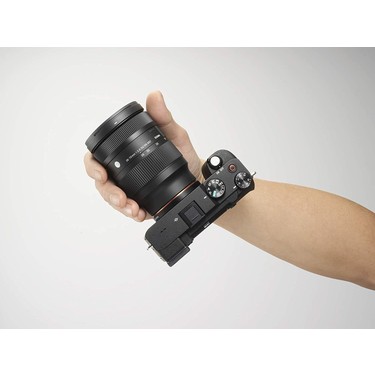 Sigma 28-70MM F/2.8 DG DN Lens Siyah Sony E Uyumlu Geniş Fiyatı