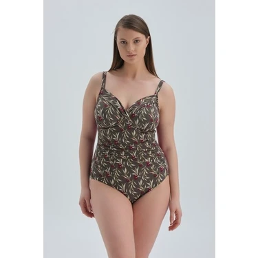 Bir qizning videosi kuzatilgan Rus fohishalar Engels