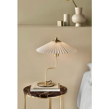Burenze Exclusive Collection Krem Şapka Tasarım Eskitme Gold Sarı Metal Masa Lambası PVC