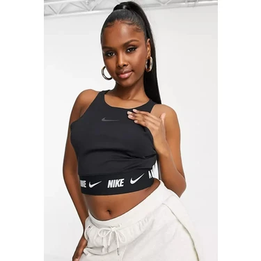 Nike Sportswear Logolu Bantlı Crop Top Siyah Kısa