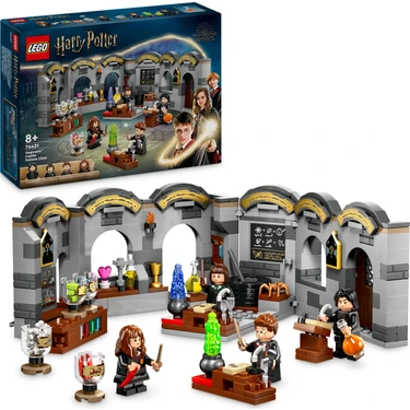 LEGO® Harry Potter™ Hogwarts™ Şatosu: İksir Dersi 76431 - 8 Yaş ve Üzeri Çocuklar için