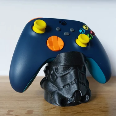 Yuonis Art Stormtrooper Controller