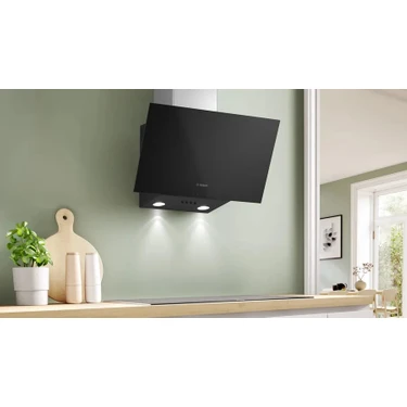 Bosch DWK63PJ61T Duvar Tipi Davlumbaz 60 cm Siyah Cam Yüksek Emiş Gücü ve Şık