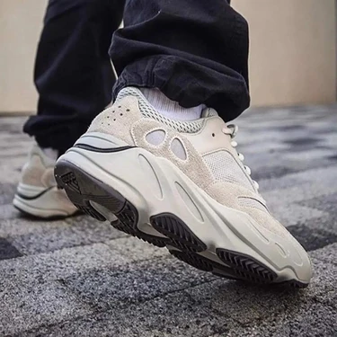 HOT 700 Salt Precio De Yeezy Boost 700 Adidas Yeezy Boost 700