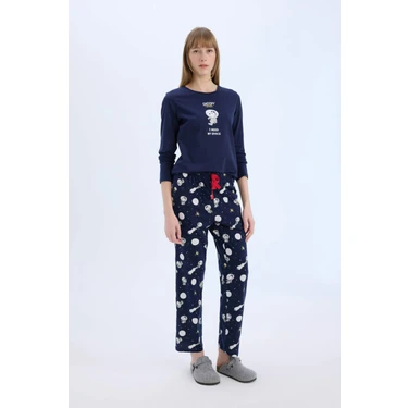 DeFacto Fall in Love Snoopy Pijama Takımı Regular Fit Uzun Kollu Üst Beli Lastikli Uzun Alt