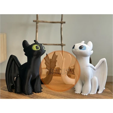 Ejderhanı Nasıl Eğitirsin Toothless Dişsiz ve Light Furry Işık Ejderhası 15 cm Set