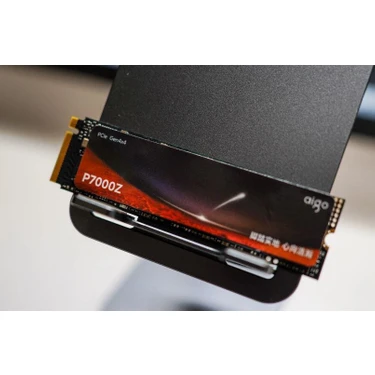 Aigo P7000Z 2tb M2 SSD Gen4 Soğutuculu 7450MB/S Fiyatı