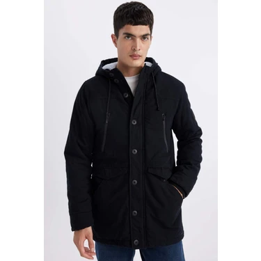 DeFacto Slim Fit Dar Kesim Kapüşonlu Pelüş Astar Fermuarlı Çıtçı Kapamalı Cepli Mont Parka