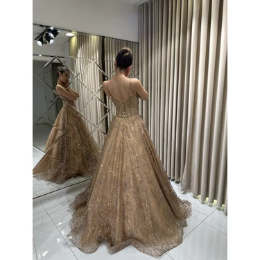 Gold İp Askılı Simli ve Taş İşlemeli V Yaka Prenses Sim Fiyatı