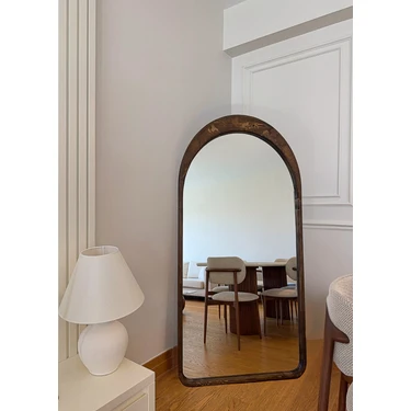 Effe Yapı Dekor EFFE YAPI DEKOR Oval Ayaklı Boy Aynası Doğal Ahşap Çerçeve ile 180x80 cm Ceviz