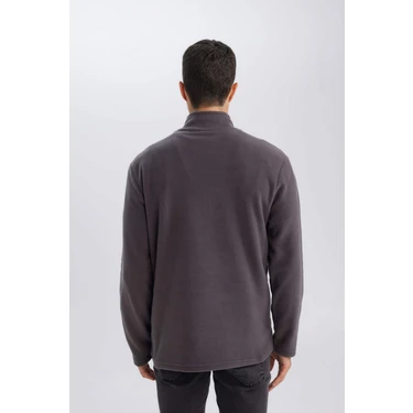 DeFacto Haki Tüylenme Yapmayan Soğuk Geçirmez Regular Fit Fiyatı