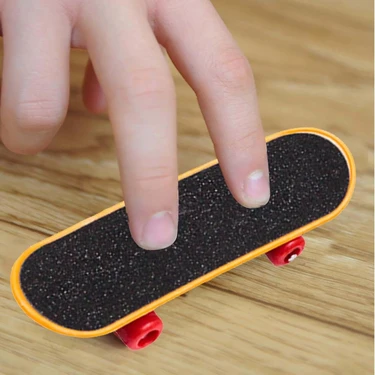 2'li Mini Kaykay Oyuncak Zımpara Yüzey Skateboard Metal Ayaklı Parmak