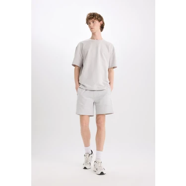 DeFacto Slim Fit Dar Kesim Dar Paça Basic Düz Şort