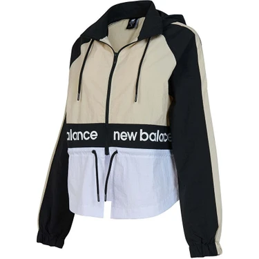 New Balance NB Lifestyle Kadın Mont Siyah Renk Cepli Regular Kesim Özellikli