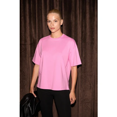 Grimelange LAGERTHA Kadın %100 organik Pamuklu Kalın Dokulu Oversize Fit Yuvarlak Yakalı Pembe