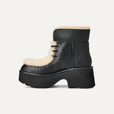 ⭐️新品⭐️frayid×ugg W ESMEE LEATHER BOOT FRAY I.D｜UGG?】W ESMEE LEATHER BOOT｜フレイアイディーの通販