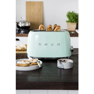 Smeg Pastel Yeşil 2X1 Ekmek Kızartma