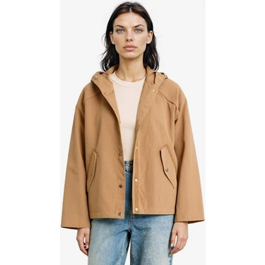 DeFacto Su Geçirmez Regular Fit Kapüşonlu Çıtçıtlı Mont